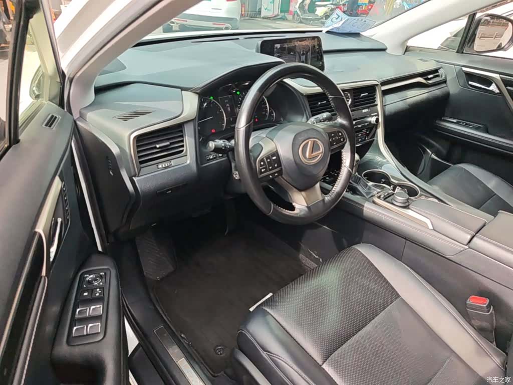 Lexus RX, 2017 16
