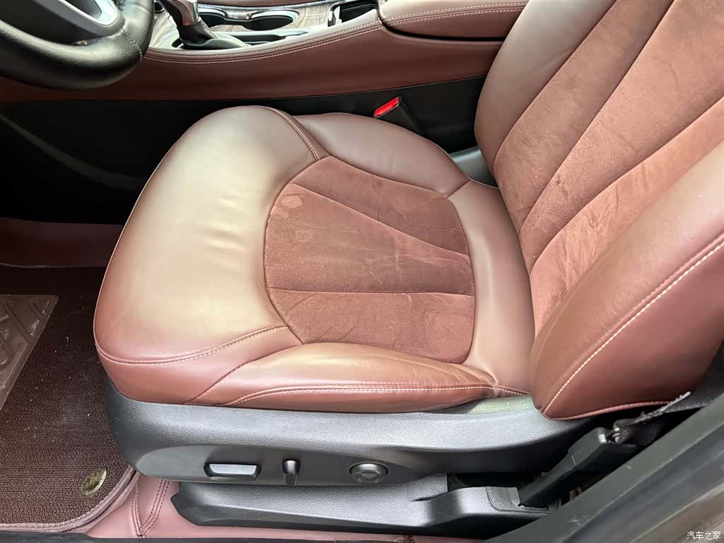 Buick Envision Plus, 2017 10