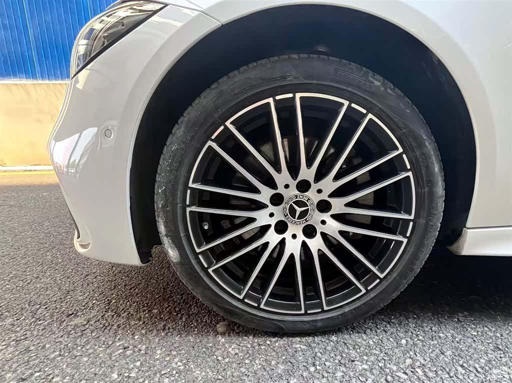Mercedes-Benz C-Class, 2023 6