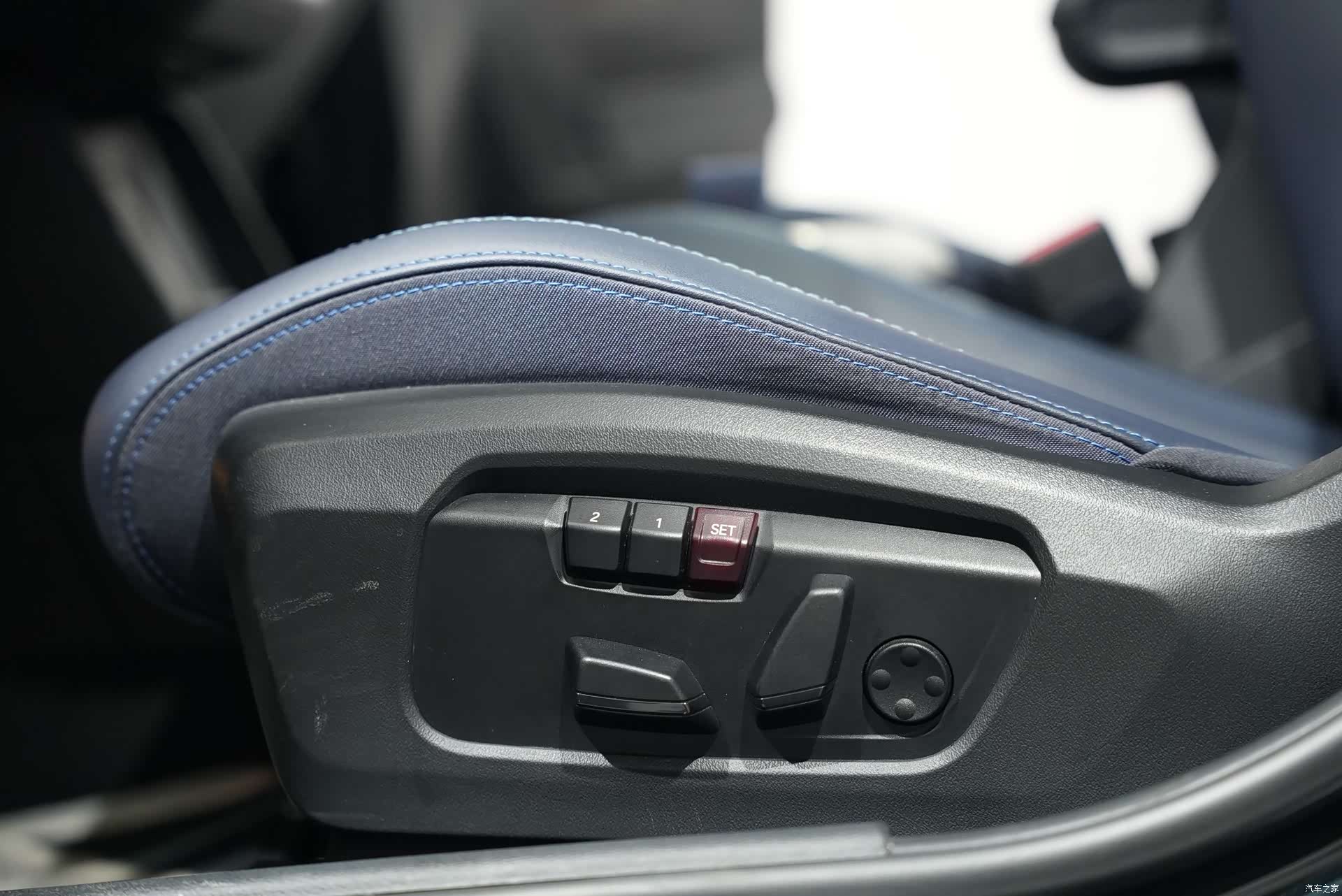 Mini Cooper, 2025 9