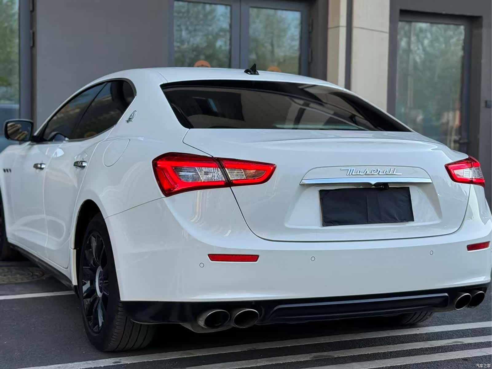 Maserati Ghibli, 2016 7