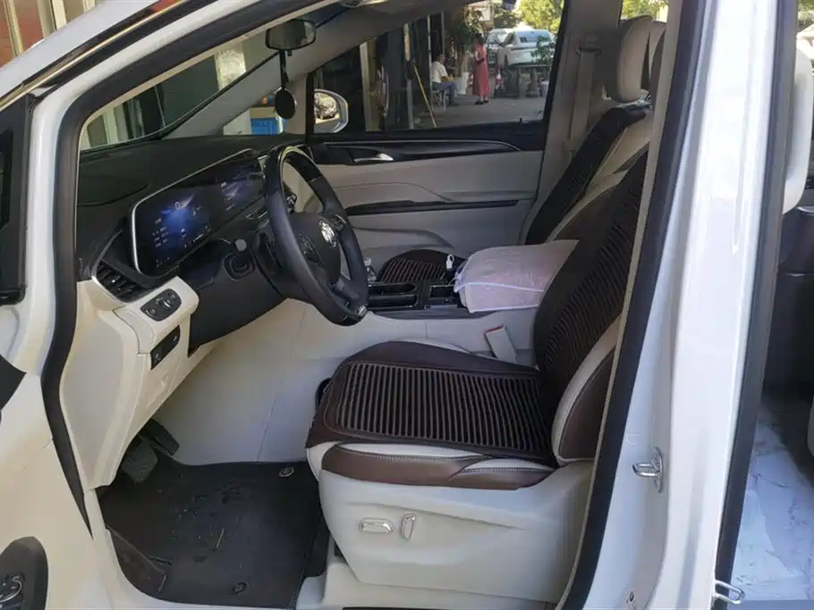 Buick GL8 Buick GL8