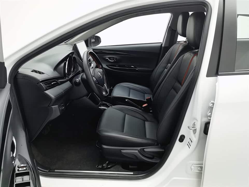 Toyota YARiS L Zhixuan