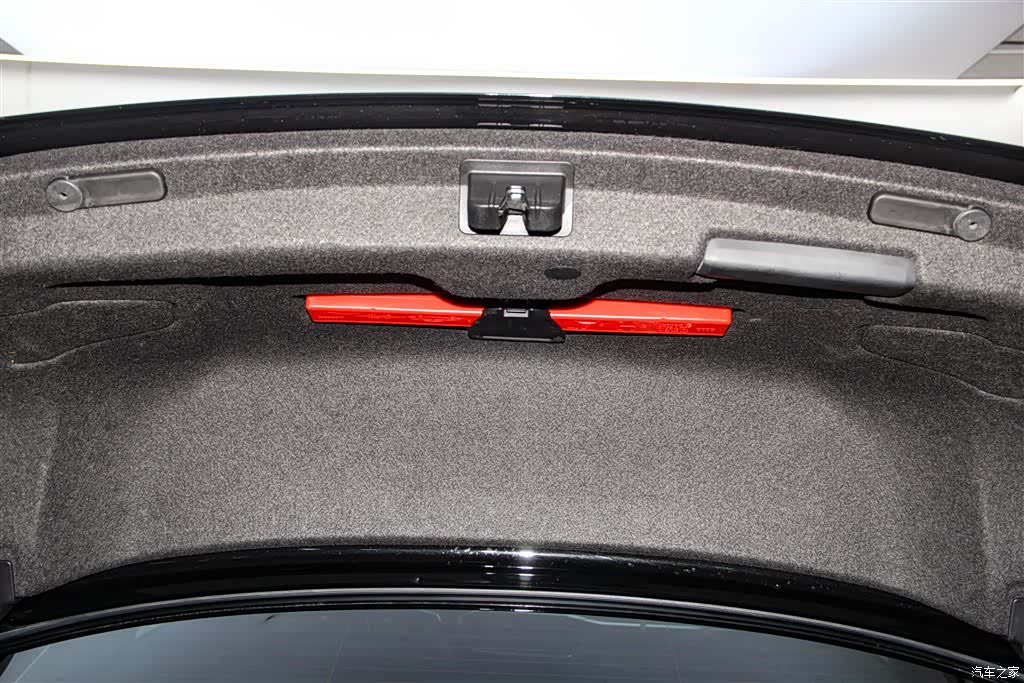Audi A6L, 2021 14