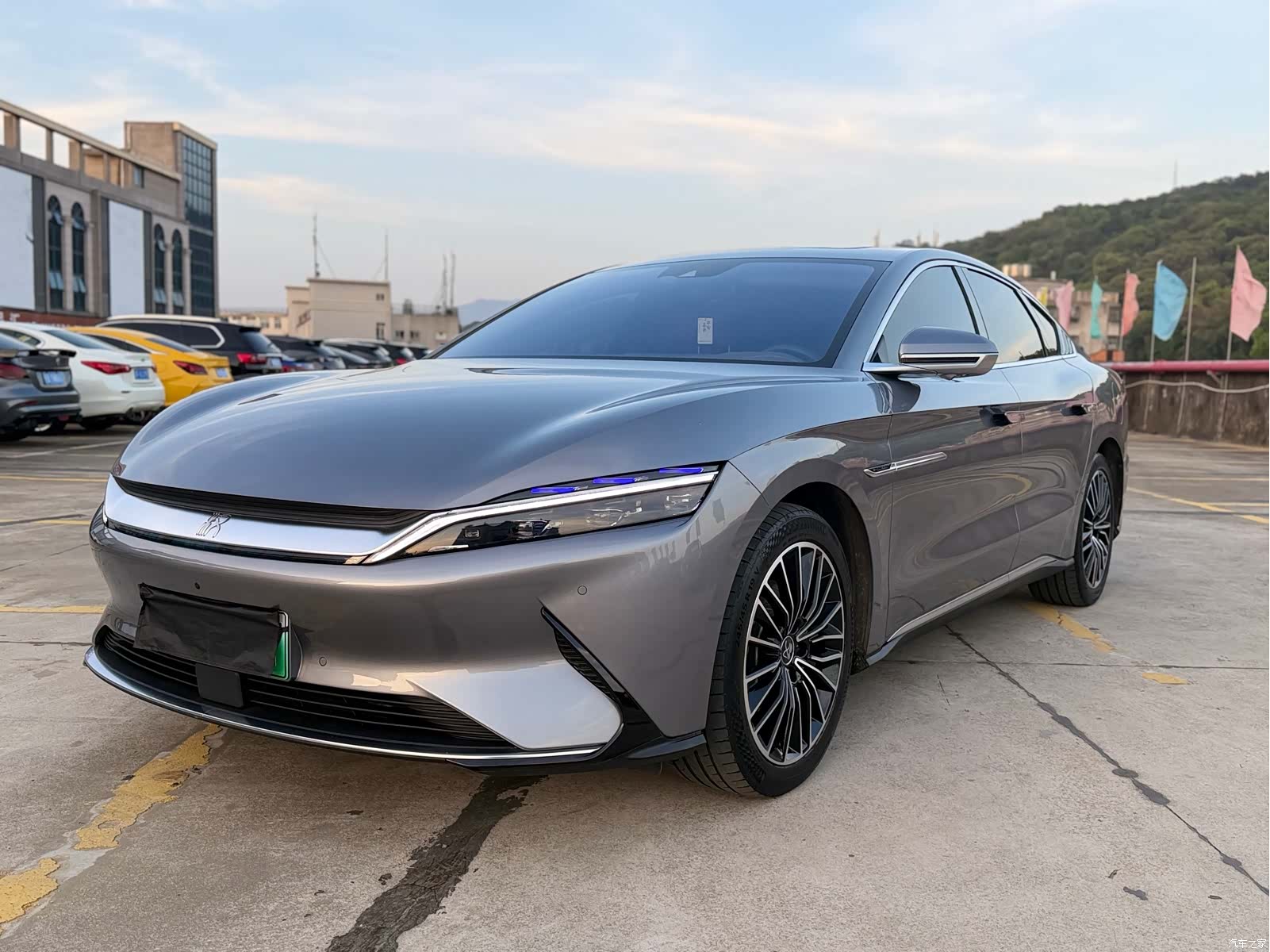 BYD Han