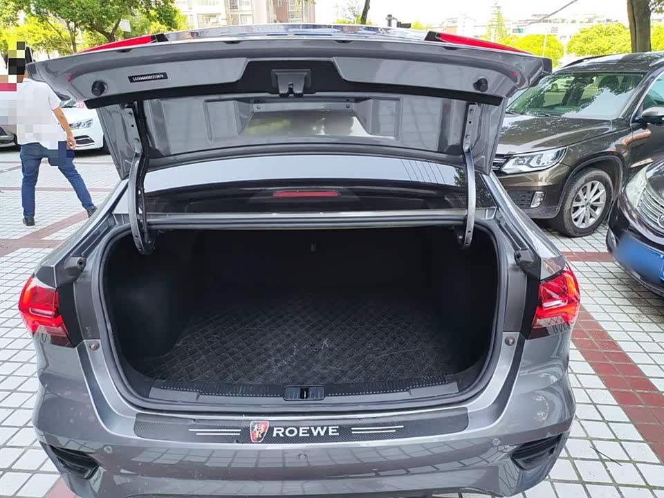 Roewe i5 Roewe i5