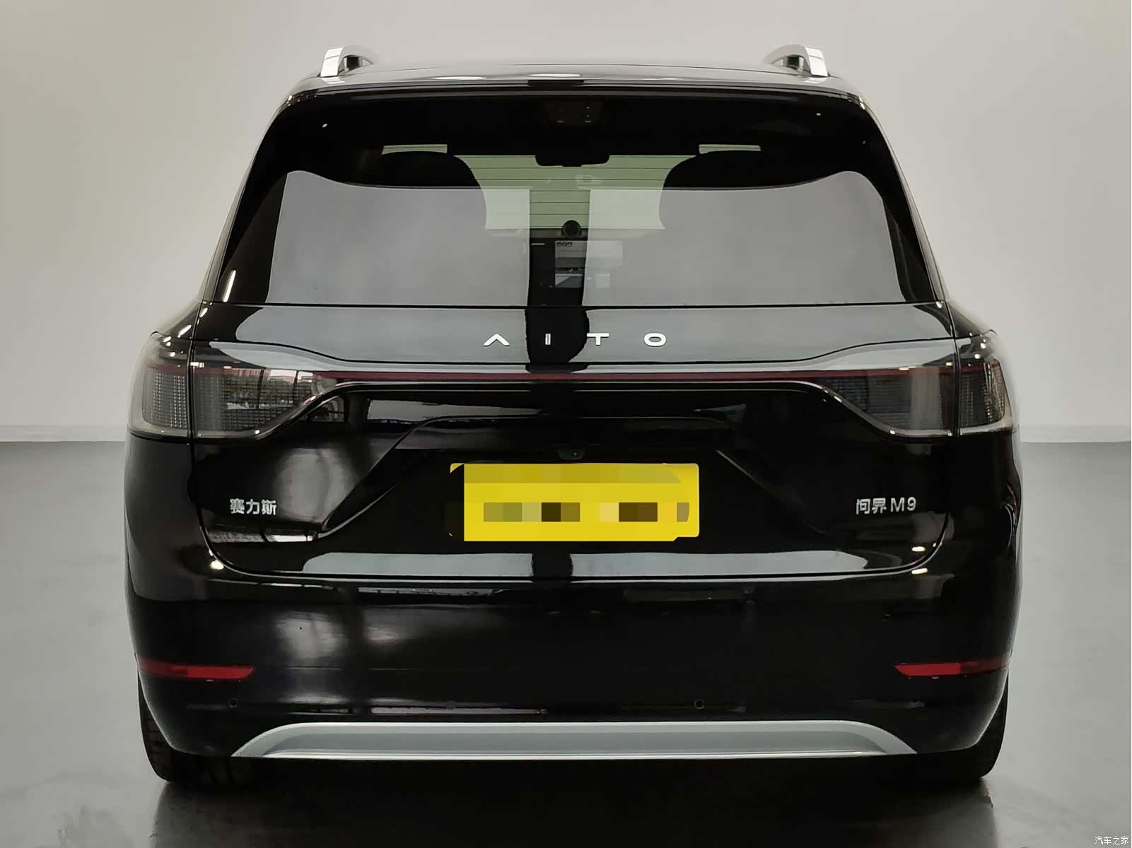 AITO M9, 2025 4