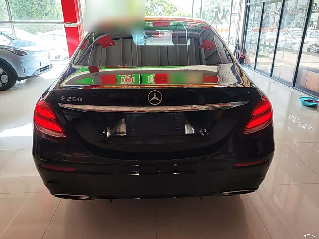 Mercedes-Benz E-Class, 2020 6