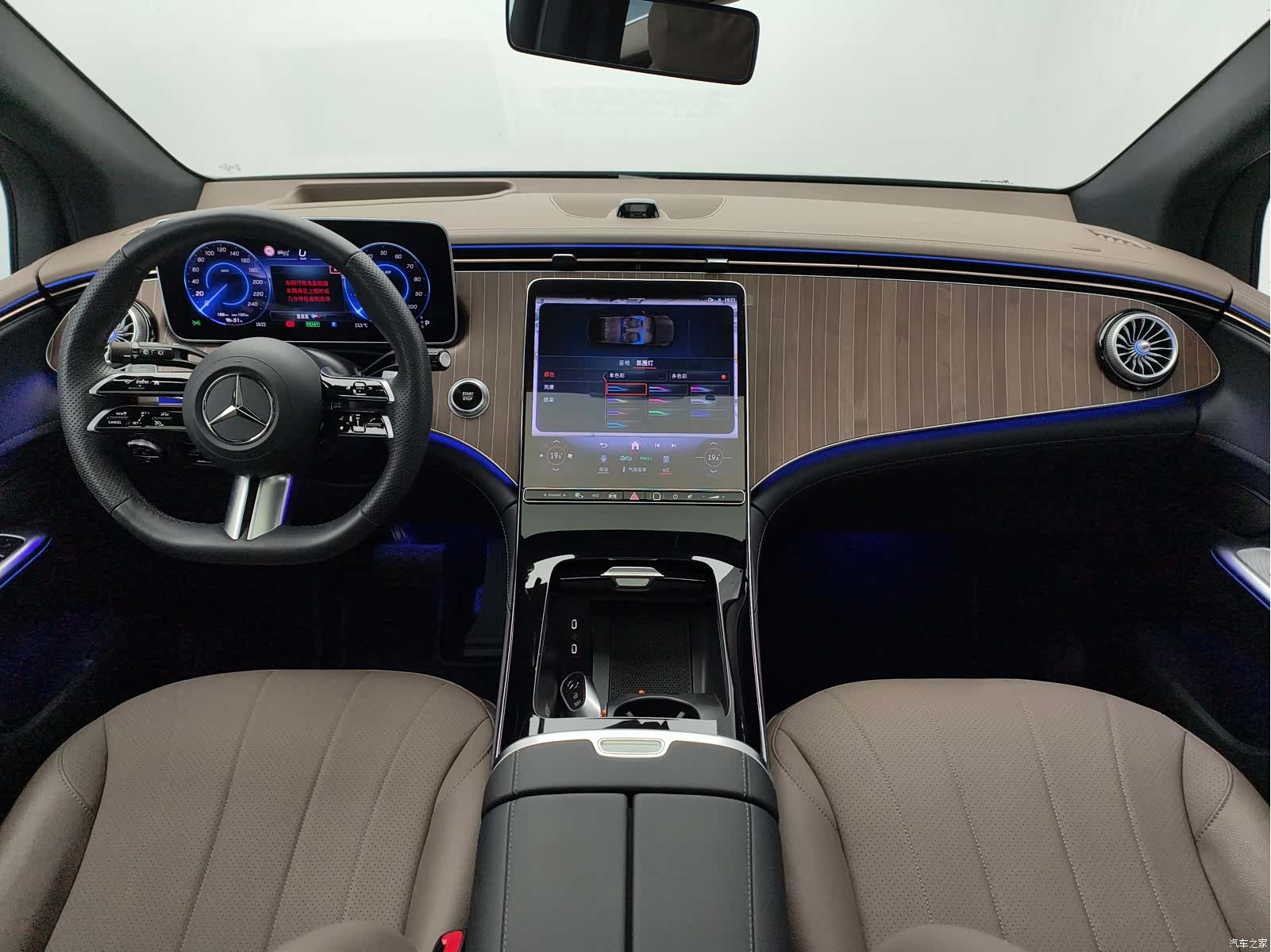 Mercedes-Benz EQE, 2025 15
