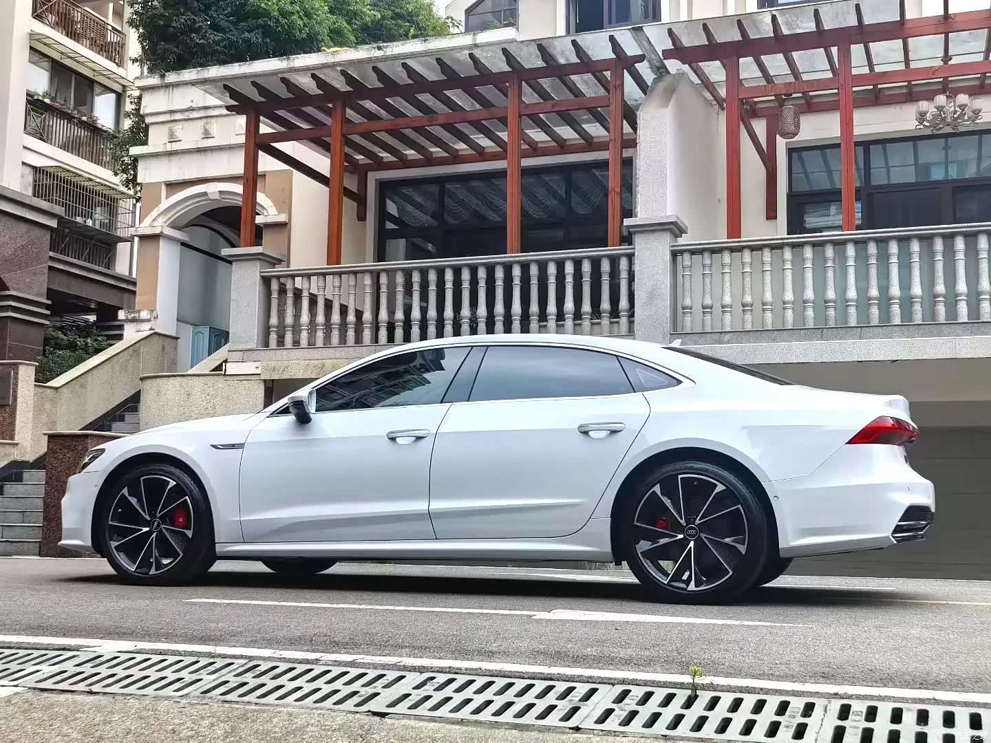 Audi A7L, 2024 2