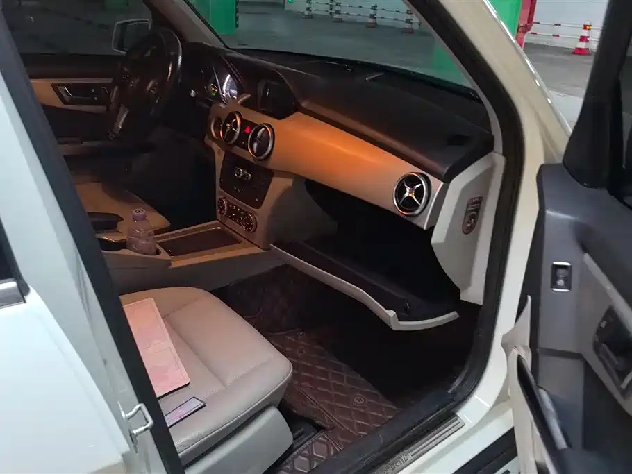 Mercedes-Benz GLK class