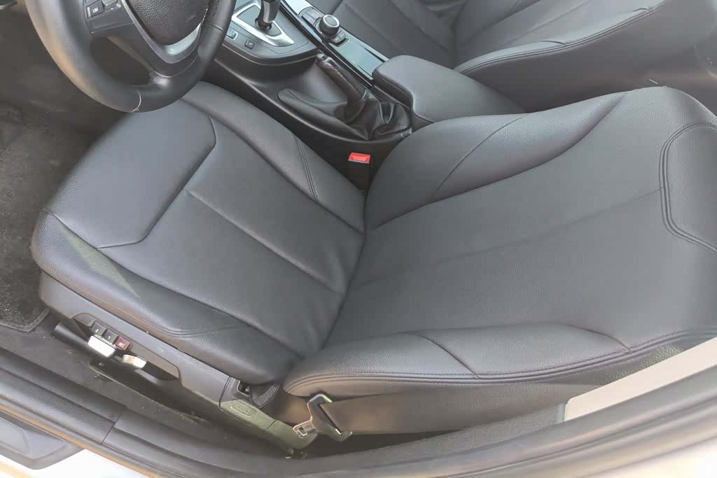 BMW 3 Series, 2016 9