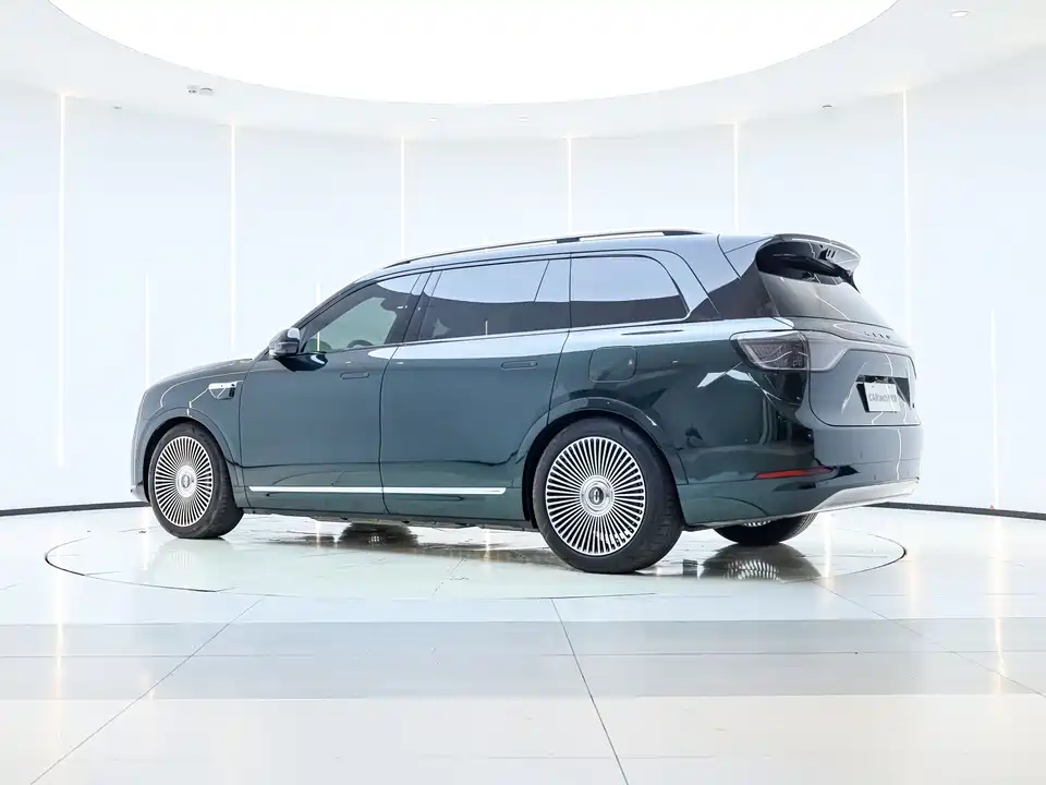 AITO Ask the world M9