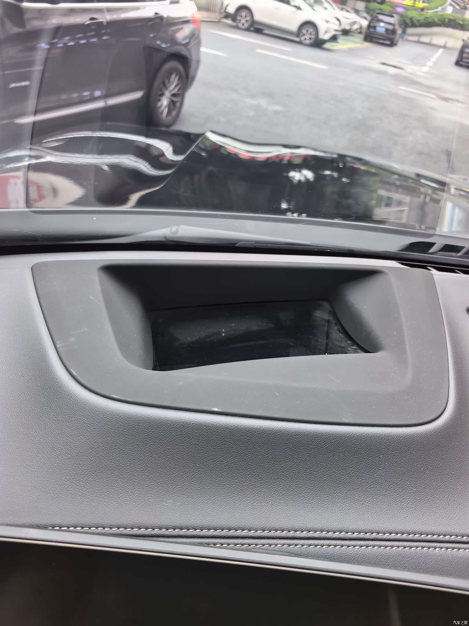 BMW X5, 2024 25