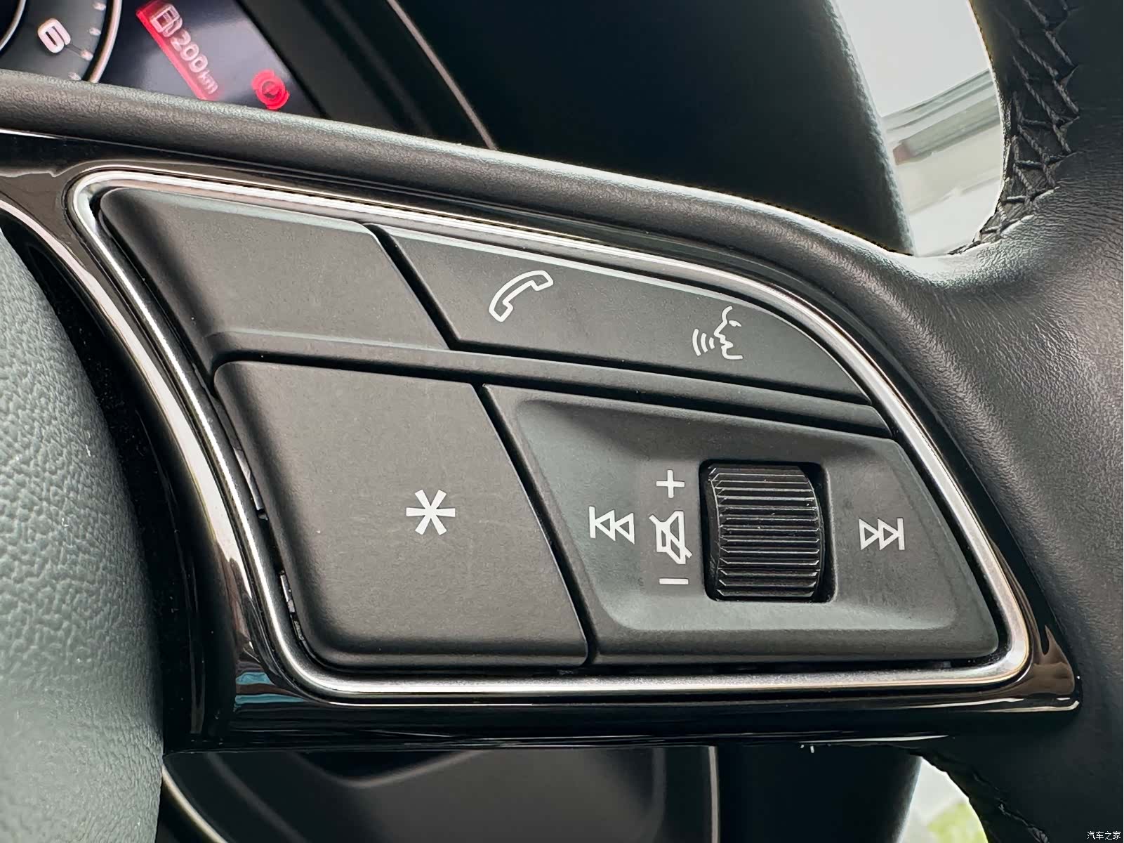 Audi A4L, 2022 30