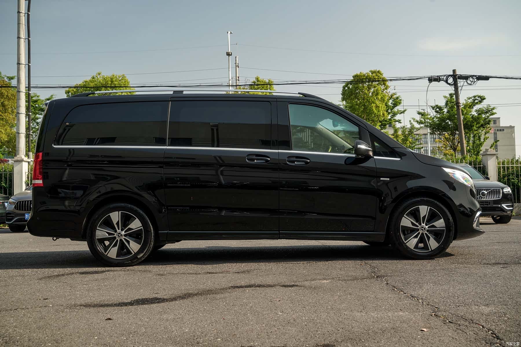 Mercedes-Benz V-Class, 2022 8