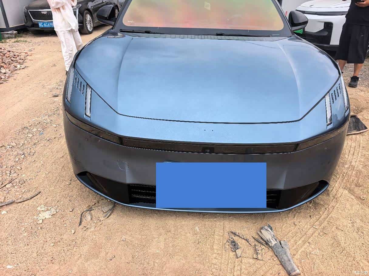 Lynk & Co Z10, 2025 2
