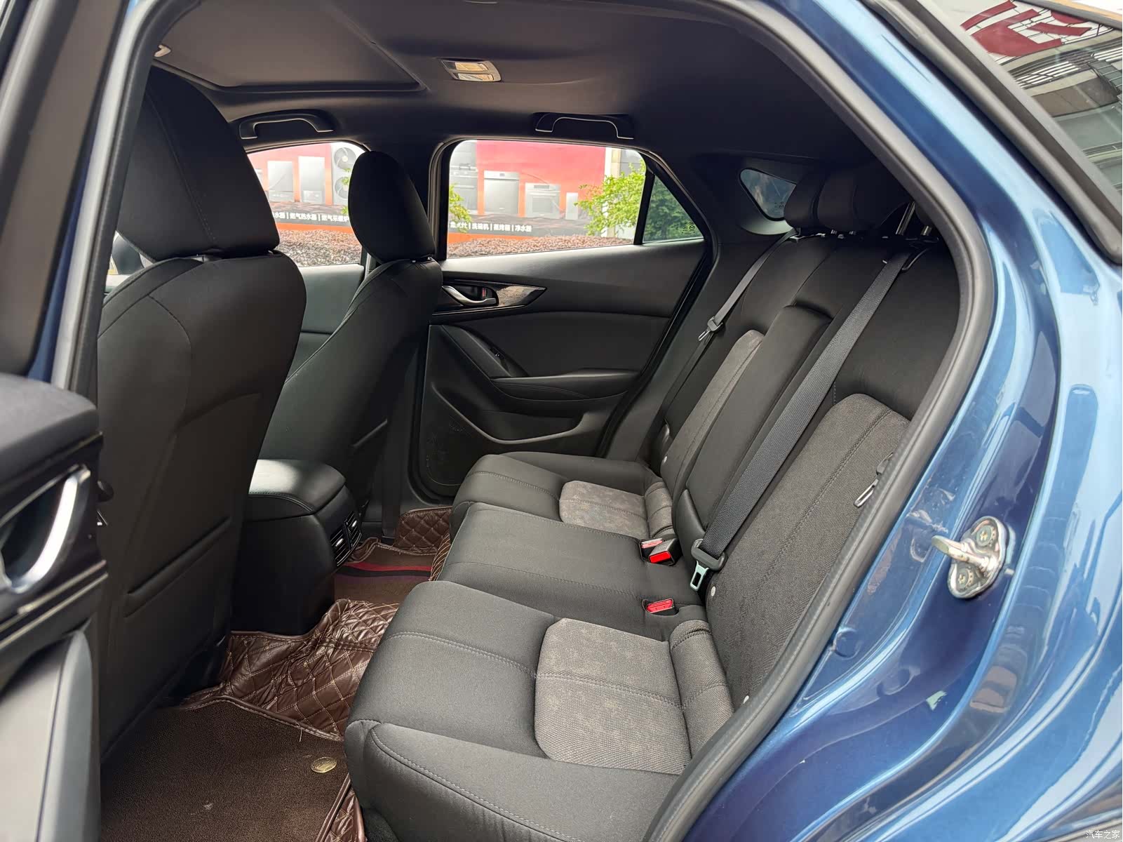 Mazda CX-4, 2021 11