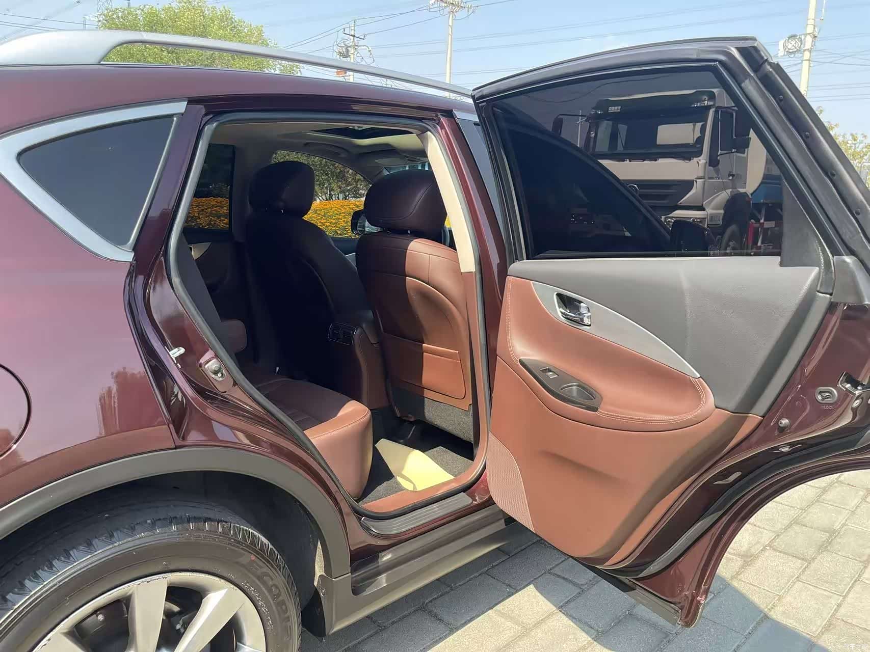 Infiniti QX50, 2016 15