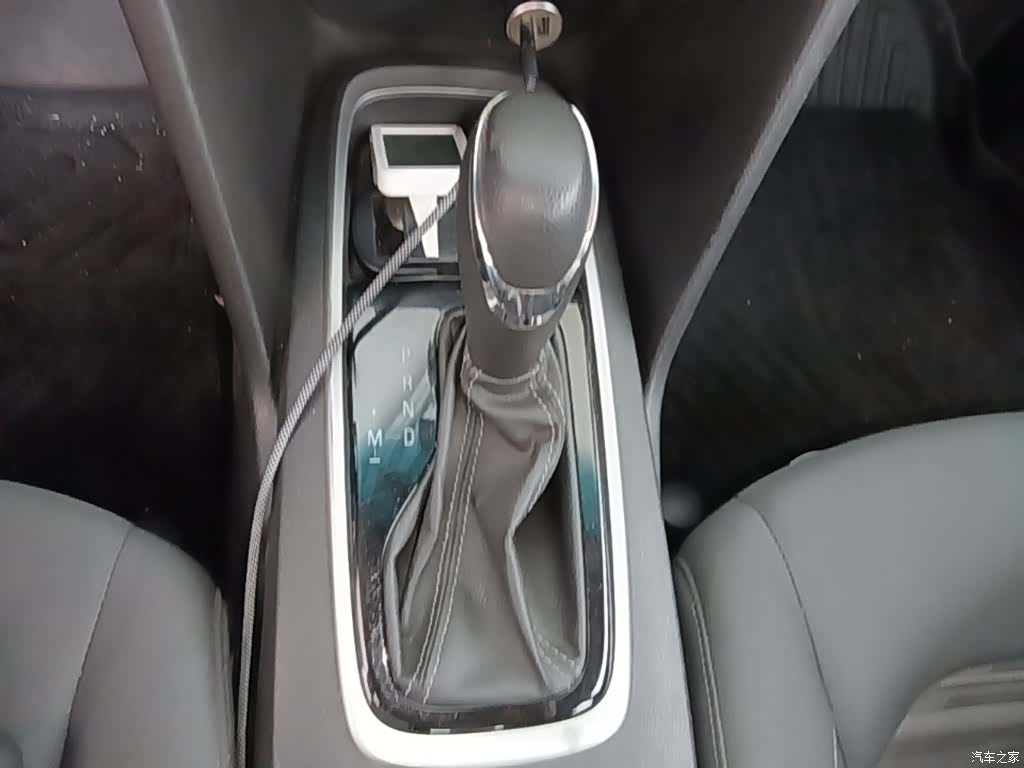 Chevrolet 320, 2018 14