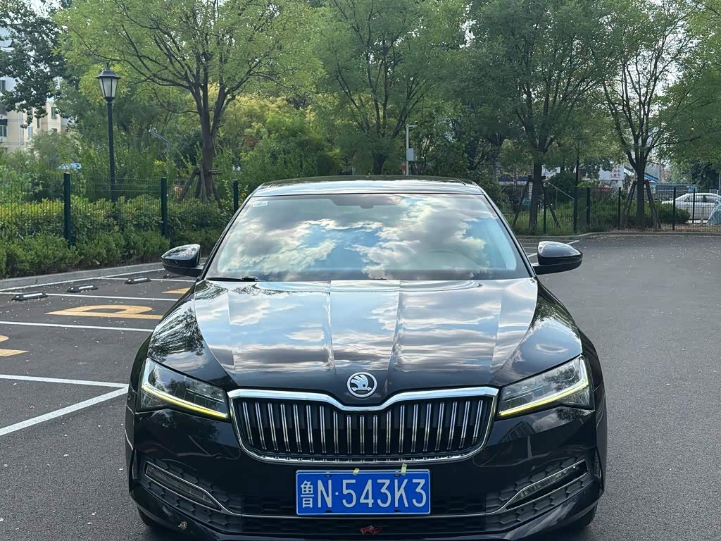 Skoda Superb