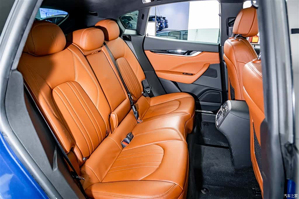 Maserati Levante, 2021 22