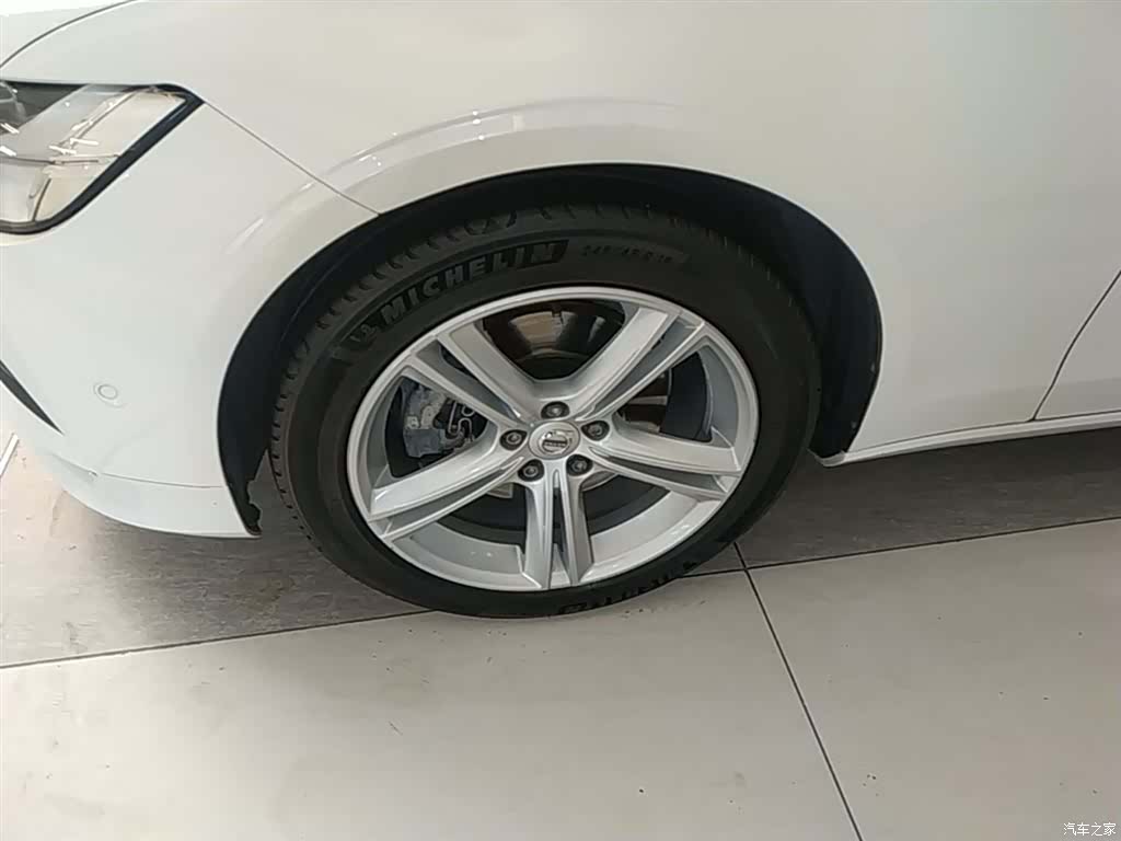 Volvo S90, 2018 23