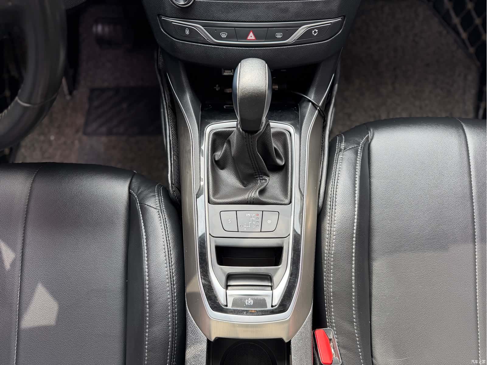 Peugeot 408, 2017 14