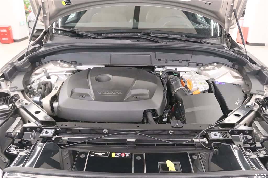 Volvo XC60, 2024 19