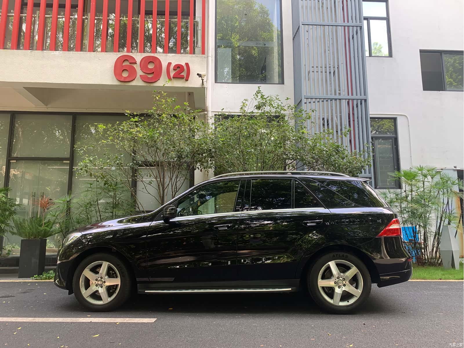 Mercedes-Benz M-Class, 2015 3