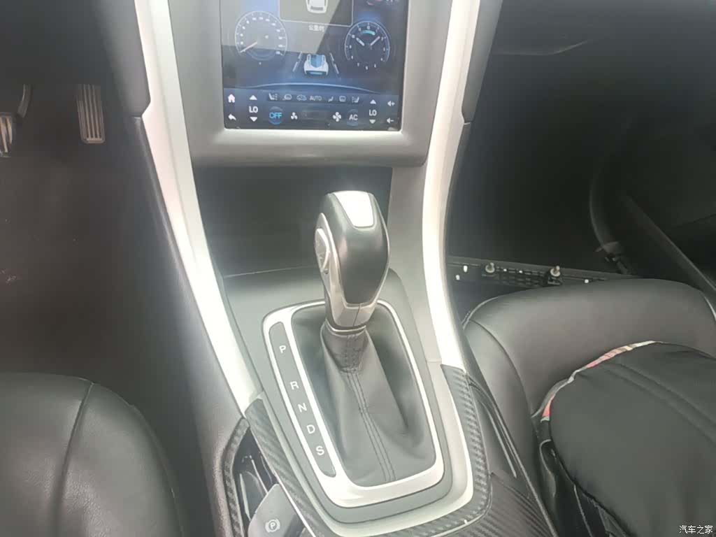 Ford Mondeo, 2016 14