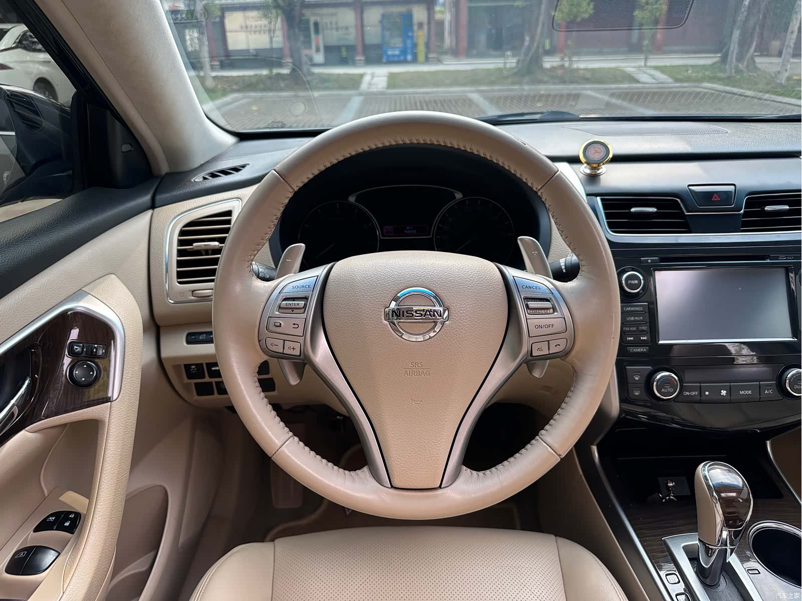 Nissan Teana, 2015 13
