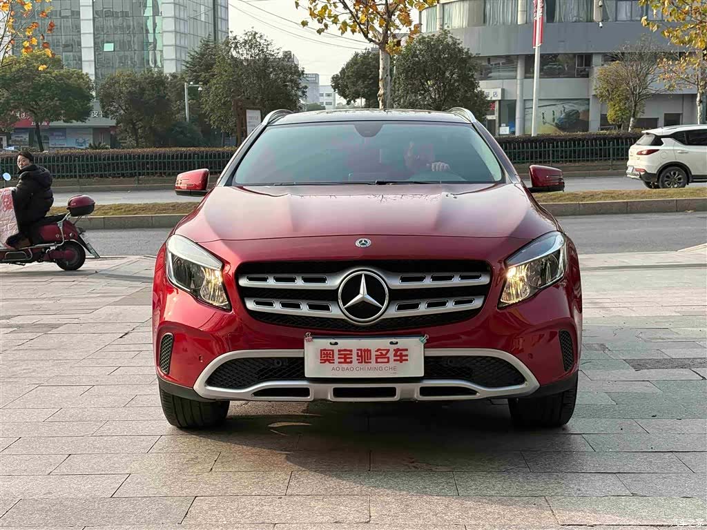 Mercedes-Benz GLA, 2017 2