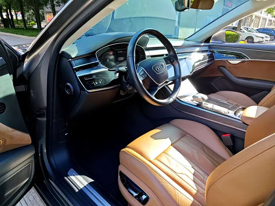 Audi A8 Audi A8