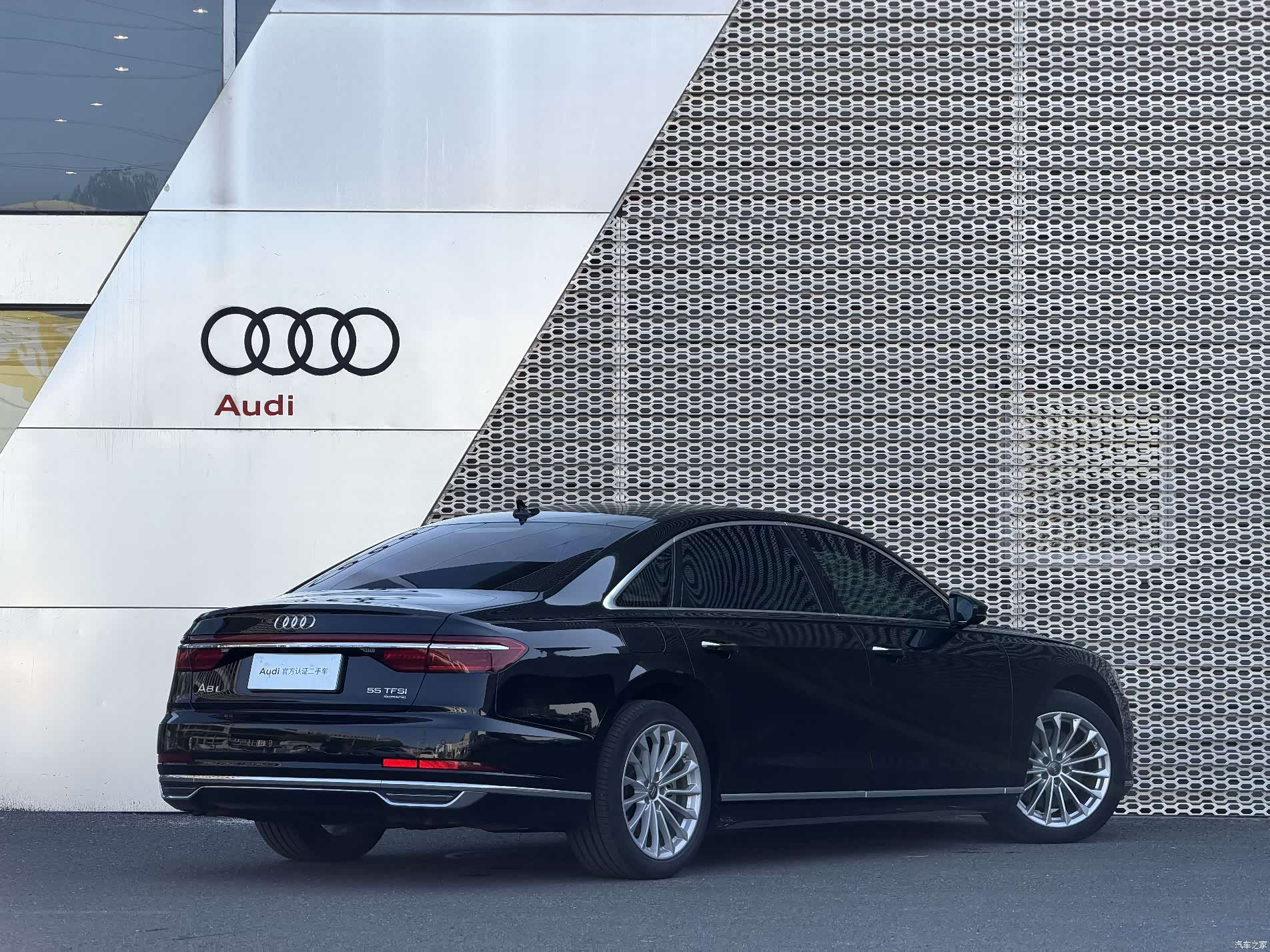 Audi A8L, 2018 4