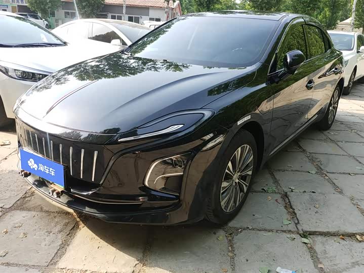 Hongqi E Qm5, 2023 года фото 2