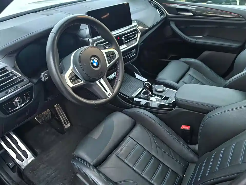 BMW X4 M40i