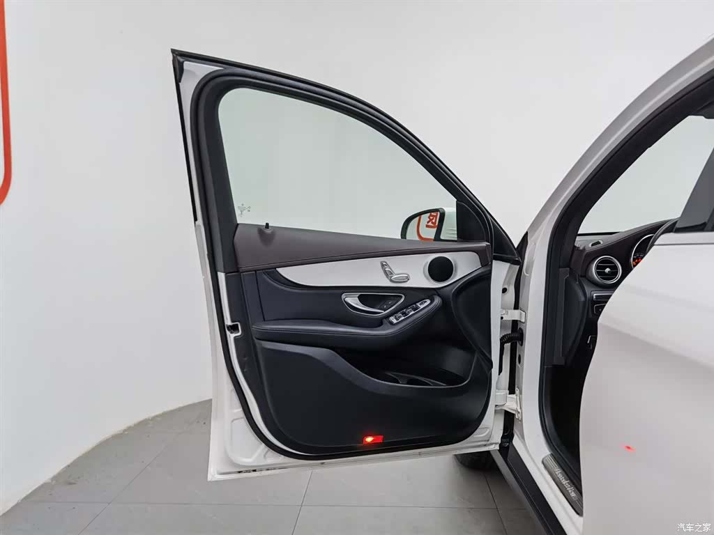 Mercedes-Benz GLC, 2018 8