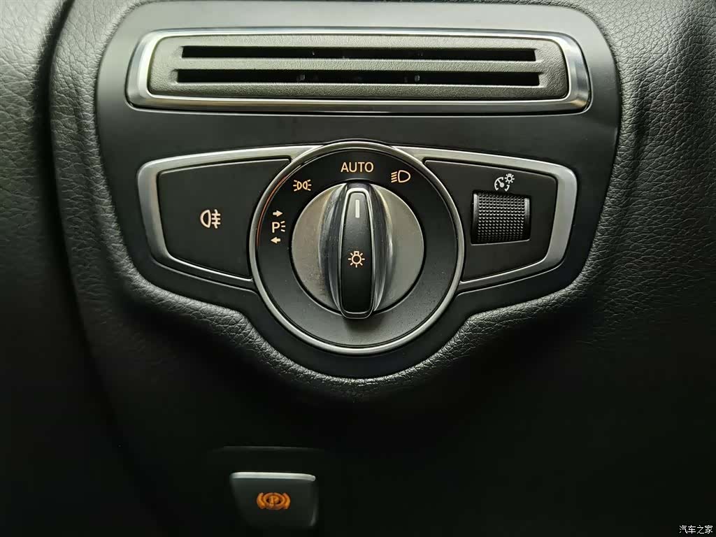 Mercedes-Benz GLC, 2018 21