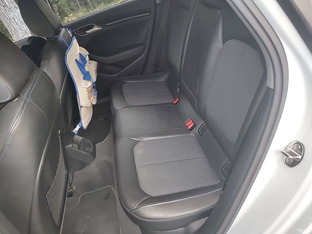 Audi A3, 2018 15