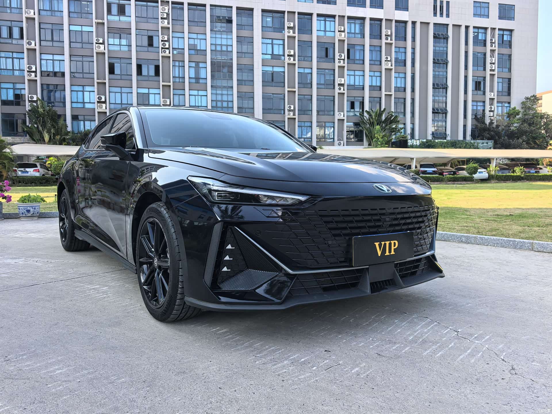 Changan UNI-V, 2022 3