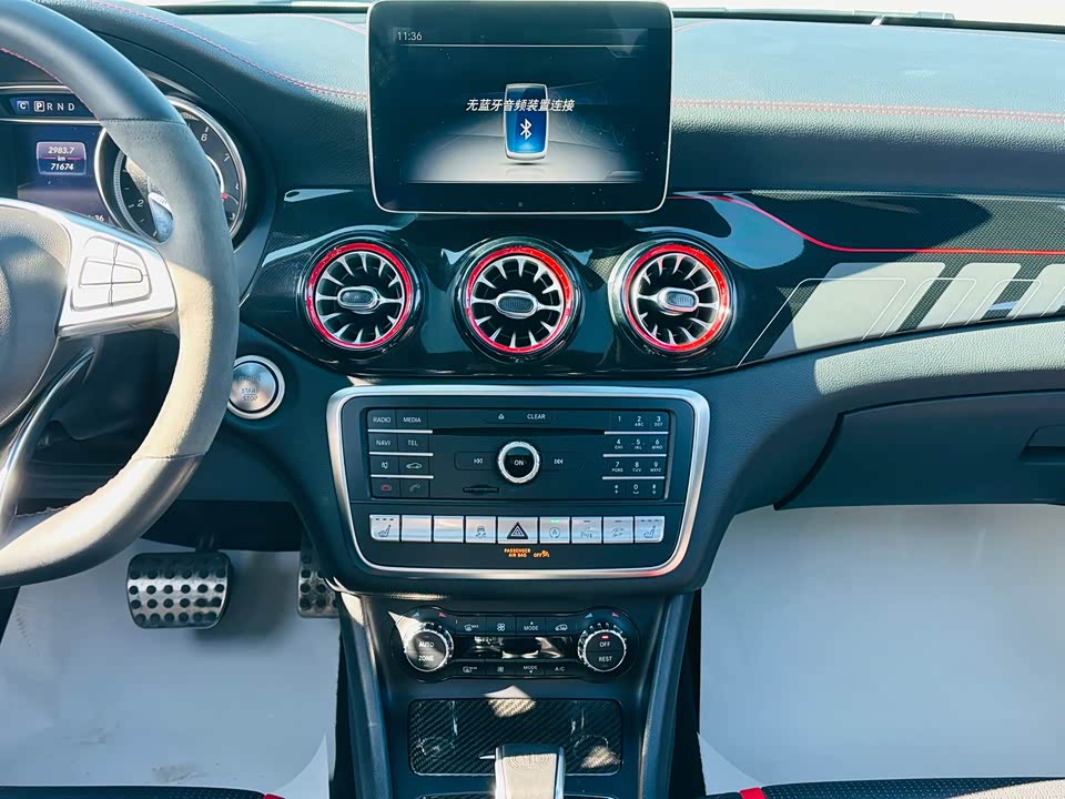 Mercedes-Benz CLA AMG