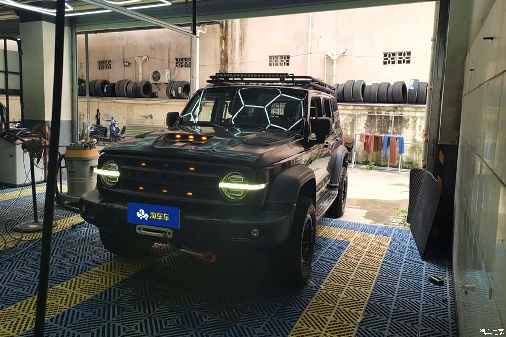 Tank 300, 2021 1