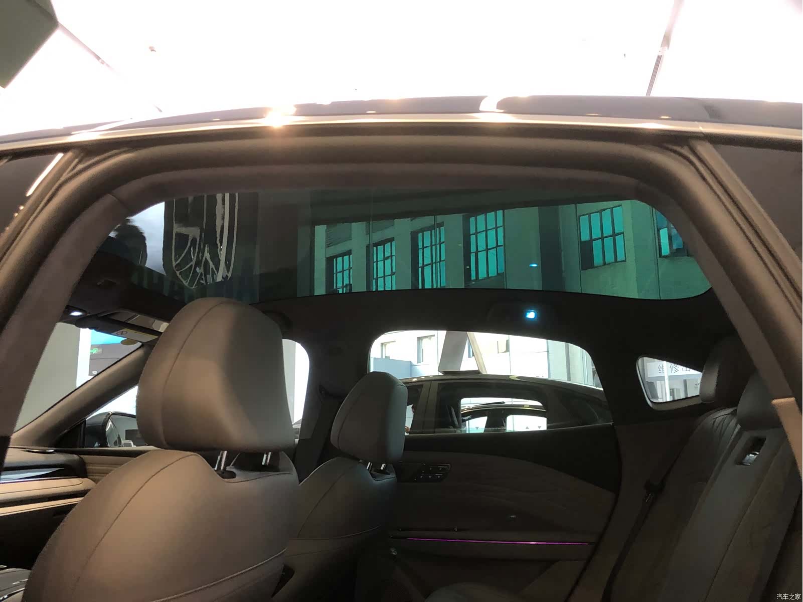 Geely 8, 2025 9