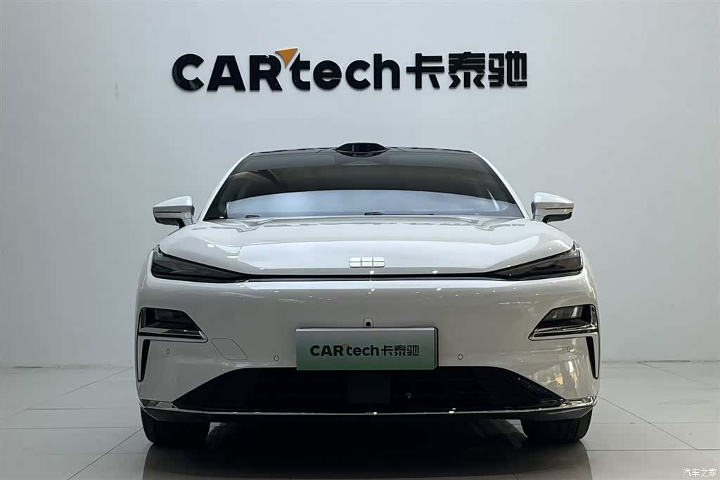 Geely 8, 2025 8