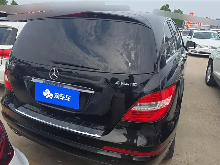 Mercedes-Benz R-class