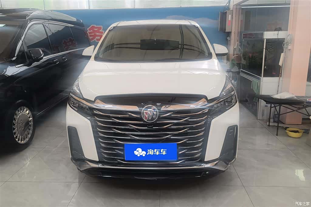 Buick GL8, 2022 2