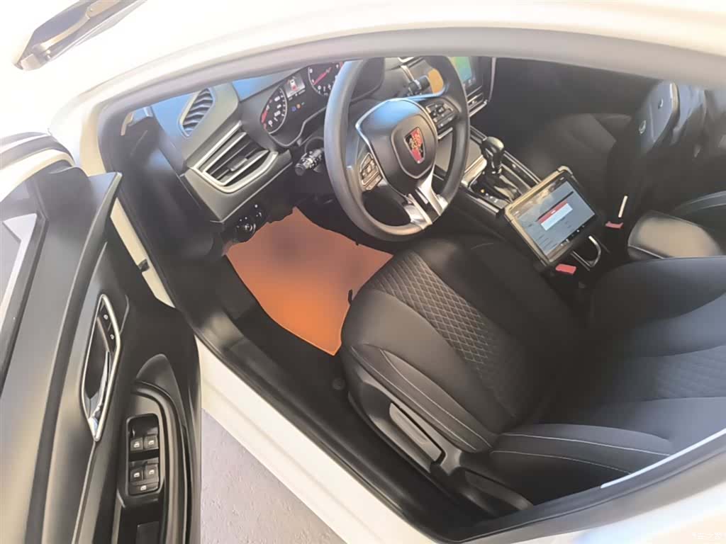 Roewe i5, 2021 16