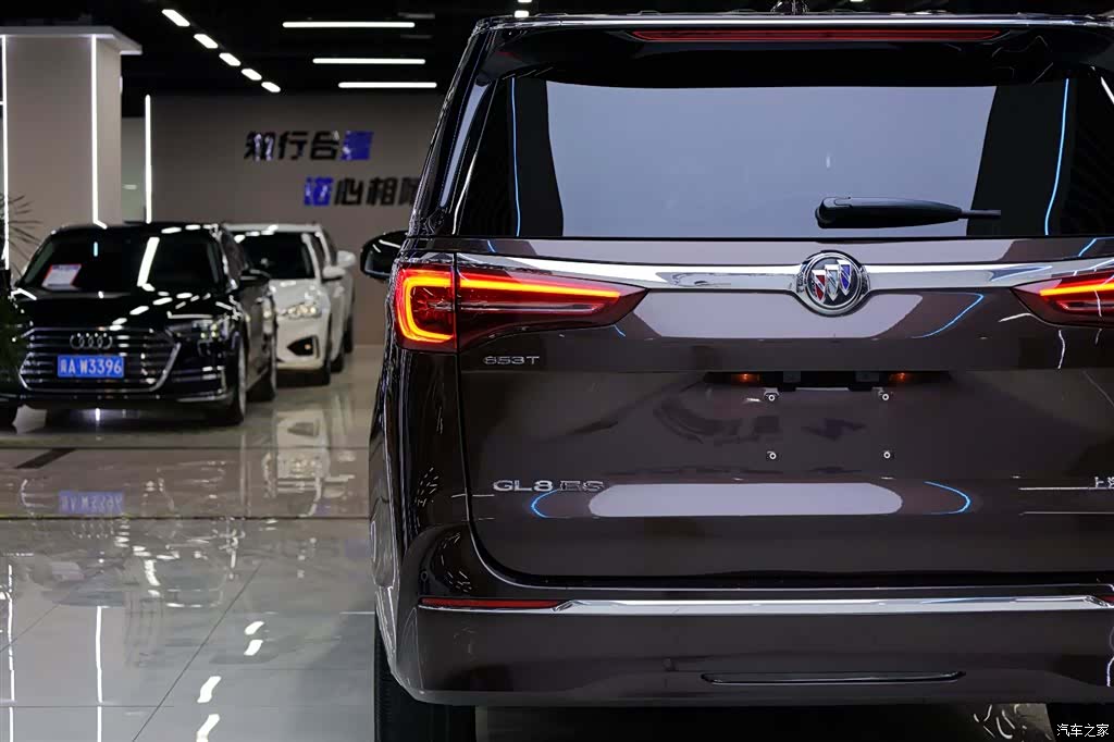 Buick GL8, 2020 8