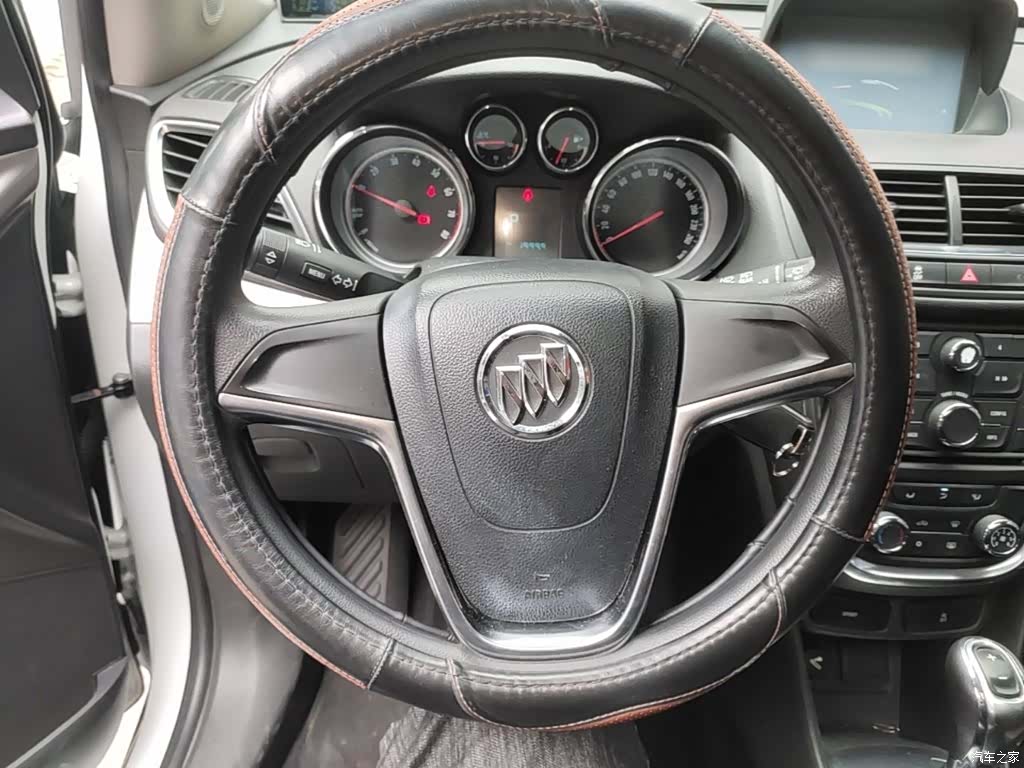 Buick Encore, 2016 11